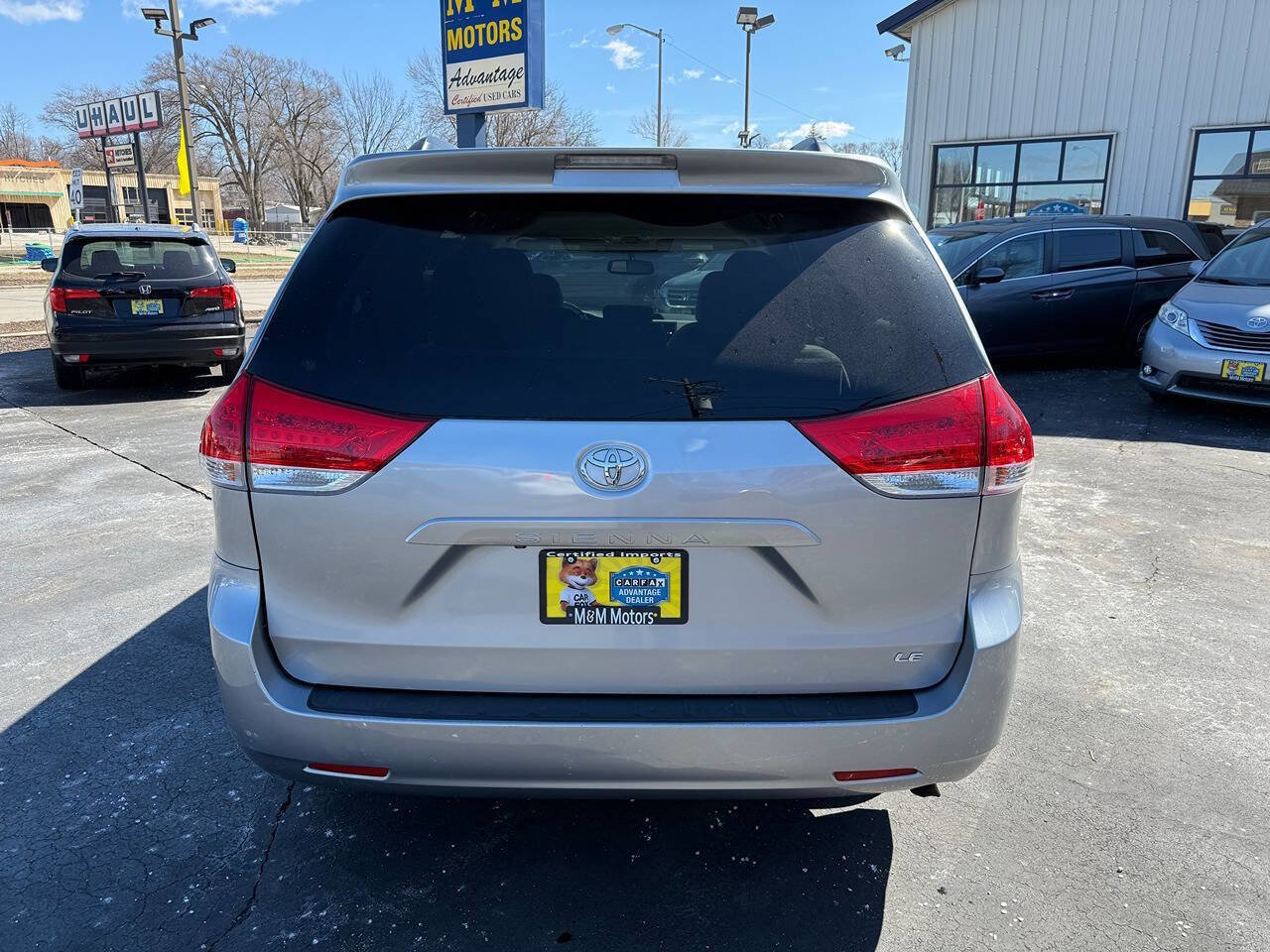 Used 2014 Toyota Sienna LE image 87