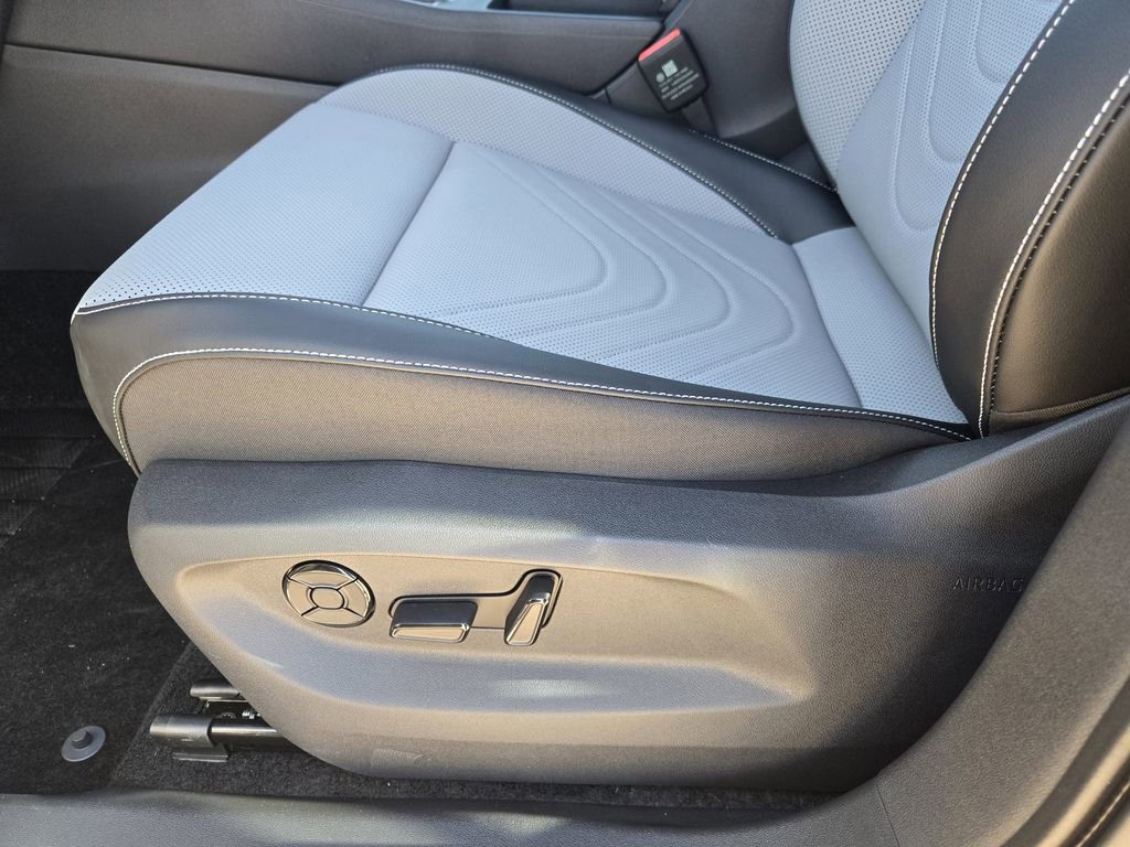 New 2026 Volkswagen Tiguan SE R-Line image 20