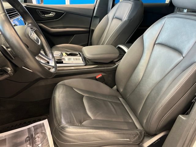 Used 2021 Audi Q7 3.0T Premium AWD/4WD image 8