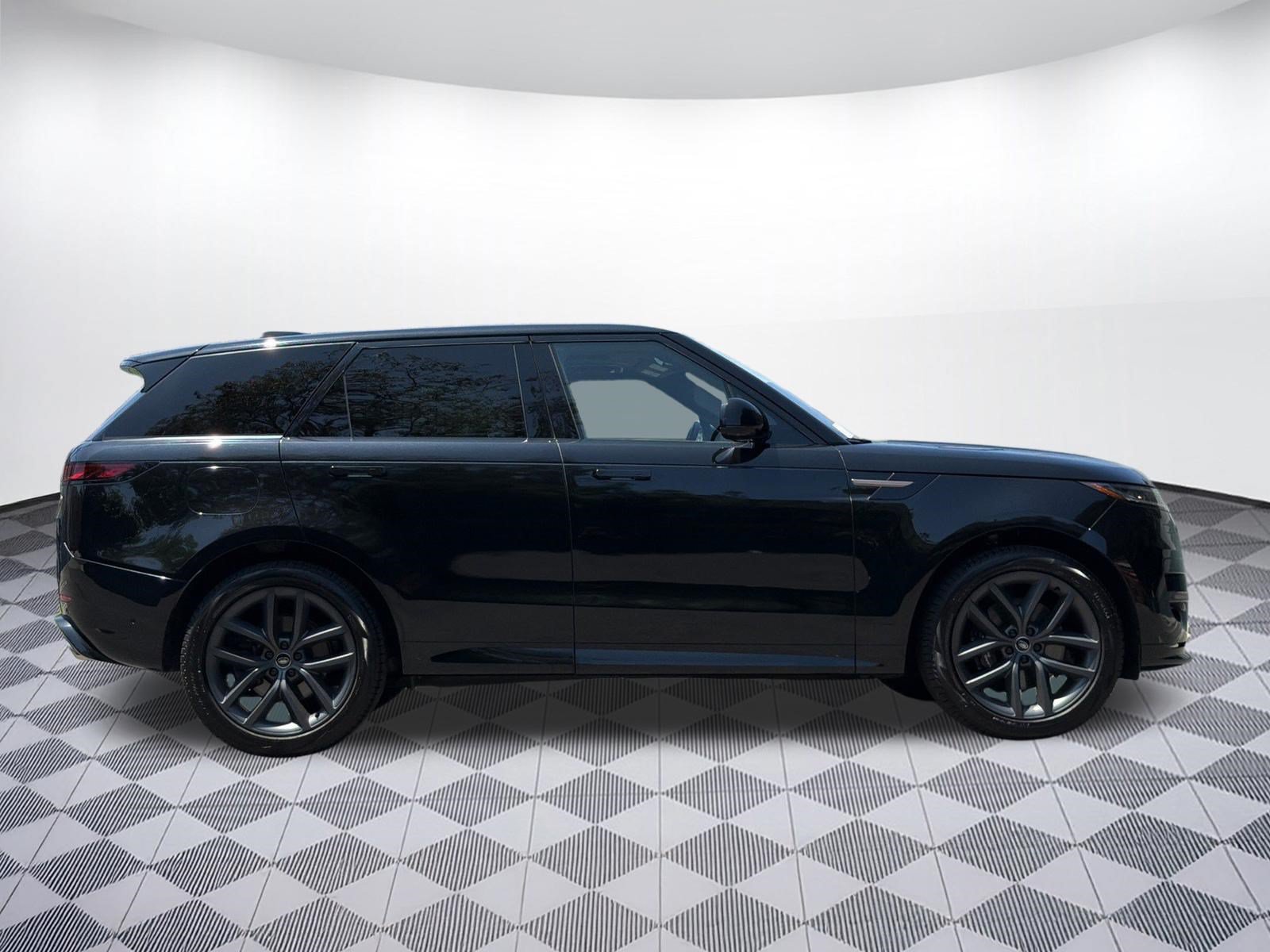 Used 2023 Land Rover Range Rover Sport SE Dynamic AWD/4WD image 8