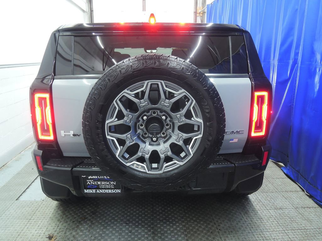 Used 2024 GMC Hummer EV 3X w/ LPO, Illumination Package AWD/4WD image 10
