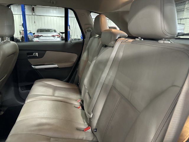 Used 2013 Ford Edge SEL FWD image 30