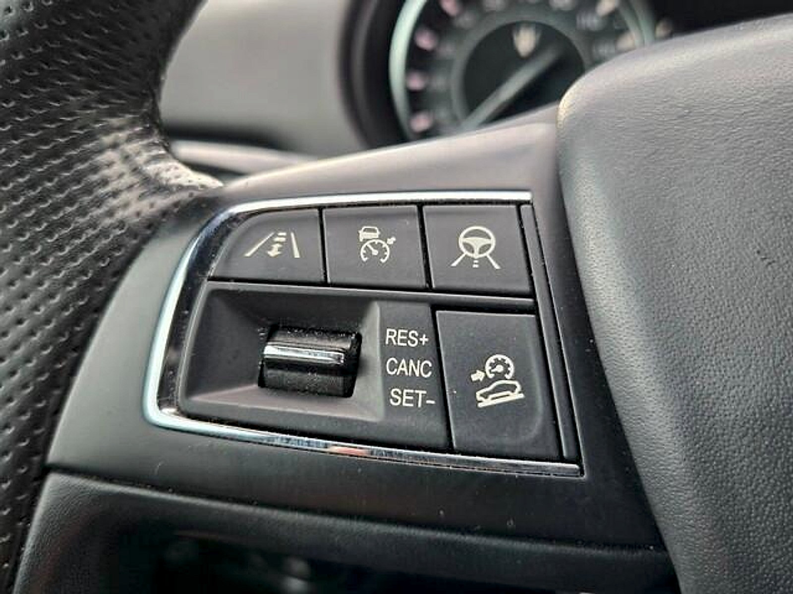 Used 2023 Maserati Levante GT AWD/4WD image 22