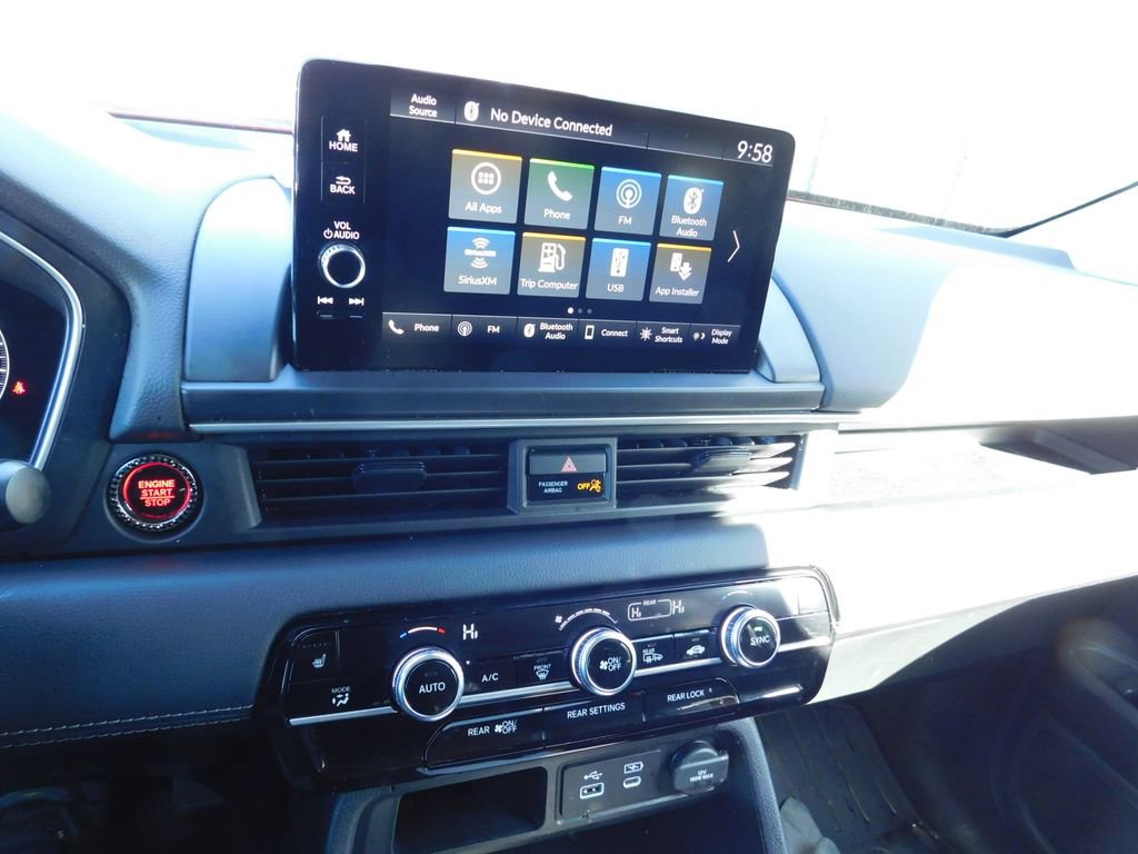 Used 2025 Honda Pilot EX-L image 9