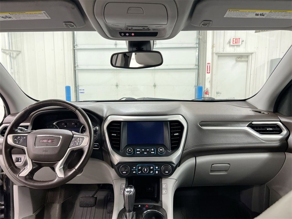 Used 2017 GMC Acadia SLT image 10