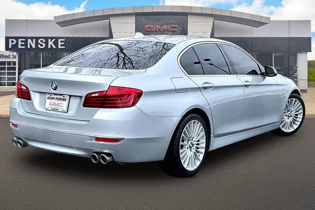 Used 2016 BMW 550i xDrive Sedan AWD/4WD image 3