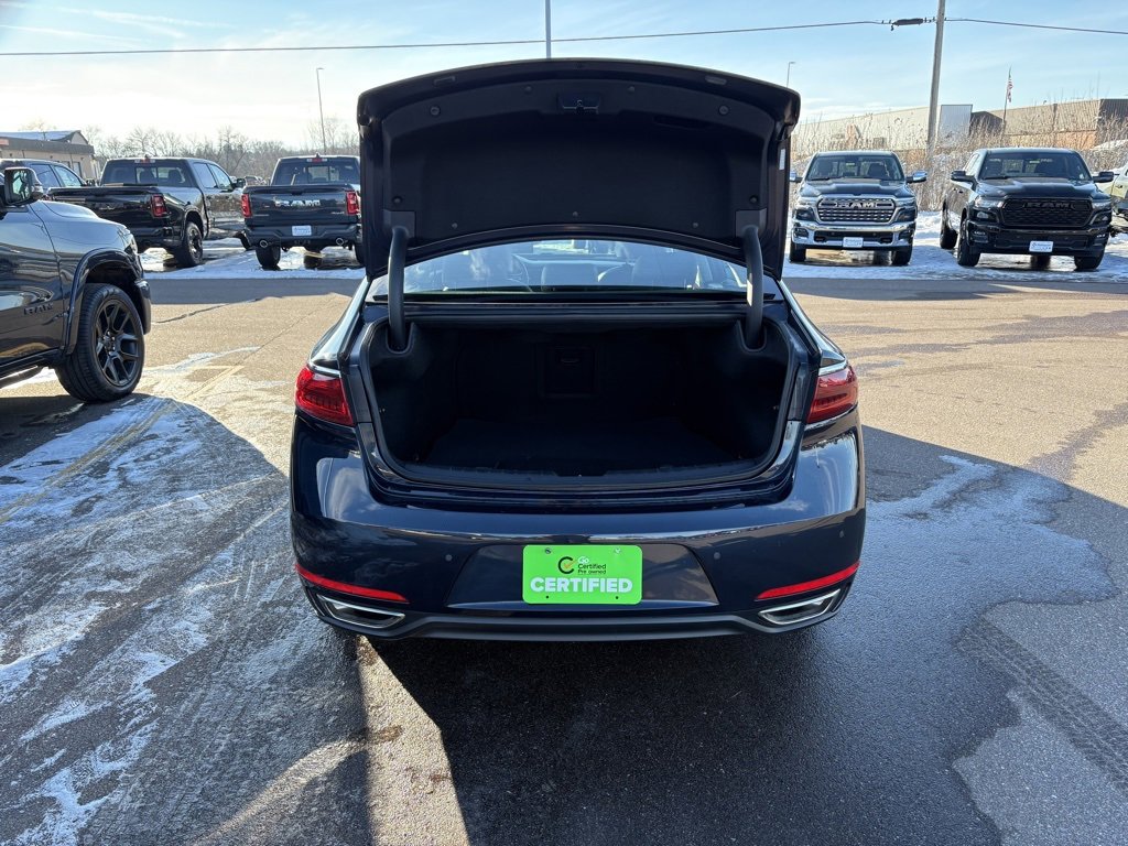 Used 2018 Kia Cadenza Technology image 6