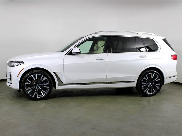 Used 2022 BMW X7 xDrive40i w/ Executive Package AWD/4WD image 2