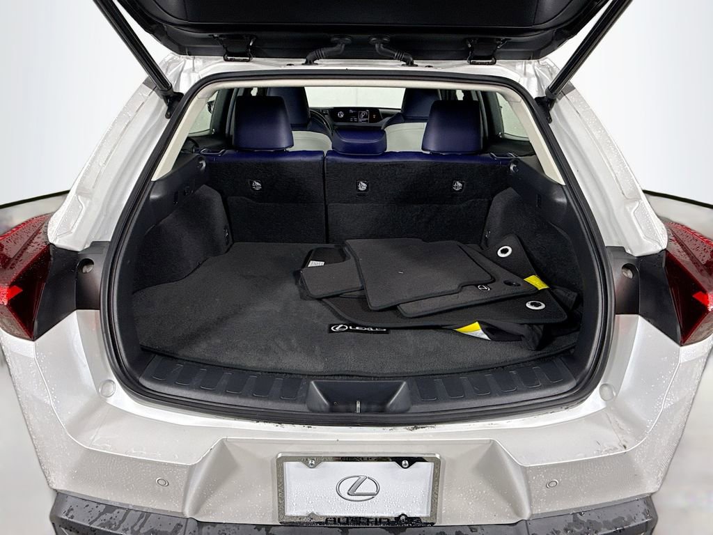 Used 2021 Lexus UX 250h w/ Premium Package image 26