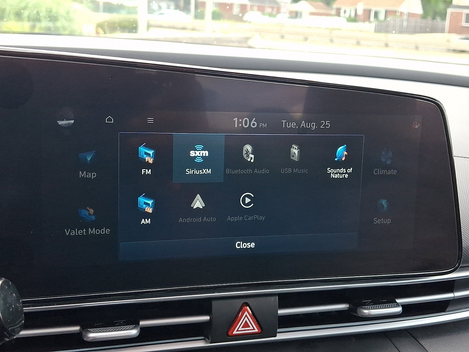Used 2024 Hyundai Elantra Limited FWD image 28