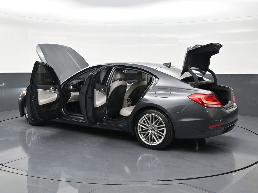 Used 2021 Genesis G70 2.0T w/ Elite Package image 32