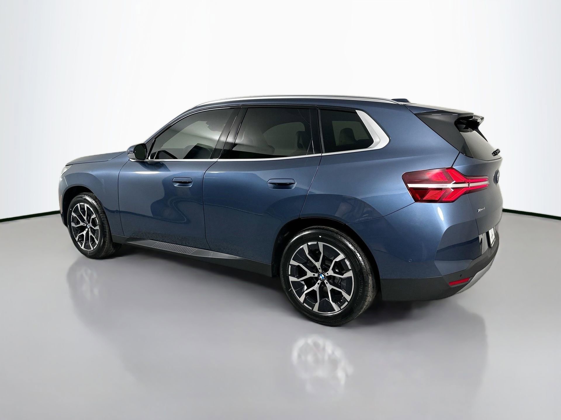New 2026 BMW X3 xDrive30 w/ Convenience Package image 7