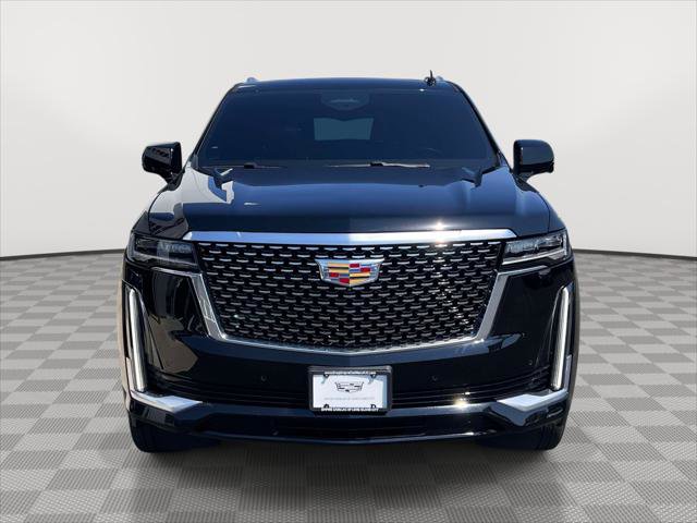 Used 2024 Cadillac Escalade ESV Premium Luxury image 2