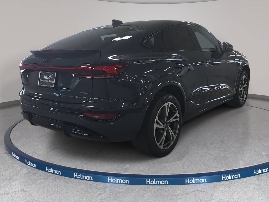 New 2027 Audi Q6 e-tron Premium Plus AWD/4WD image 4