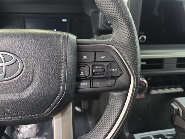 Certified 2024 Toyota Tacoma SR5 AWD/4WD image 15