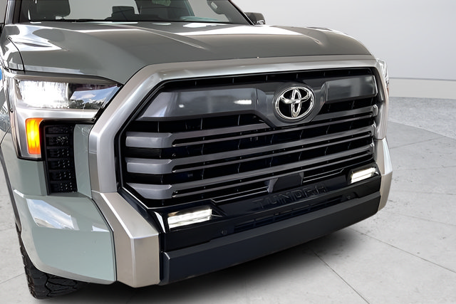 Used 2026 Toyota Tundra Limited AWD/4WD image 28