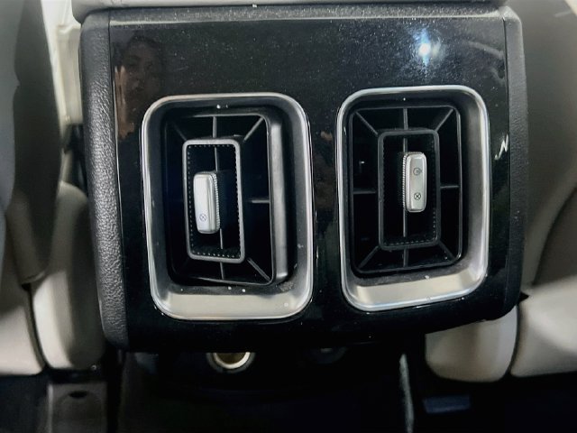 Certified 2023 Kia Sorento SX FWD image 27