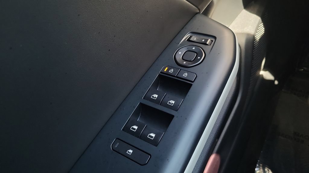 Used 2025 Kia K4 GT-Line FWD image 18