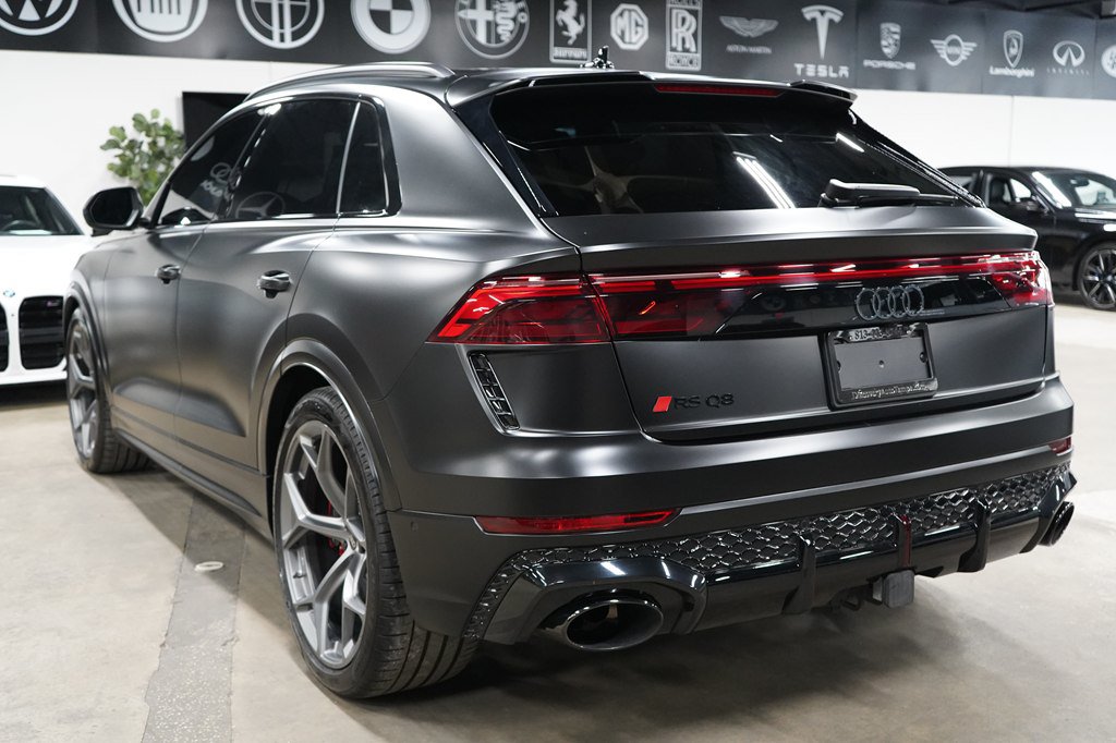 Used 2025 Audi RS Q8 performance AWD/4WD image 3