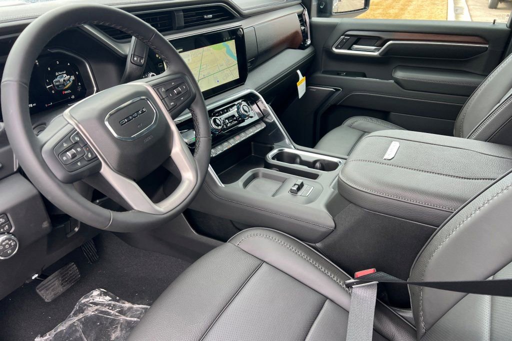 New 2026 GMC Sierra 2500 Denali w/ Denali Reserve Package image 7