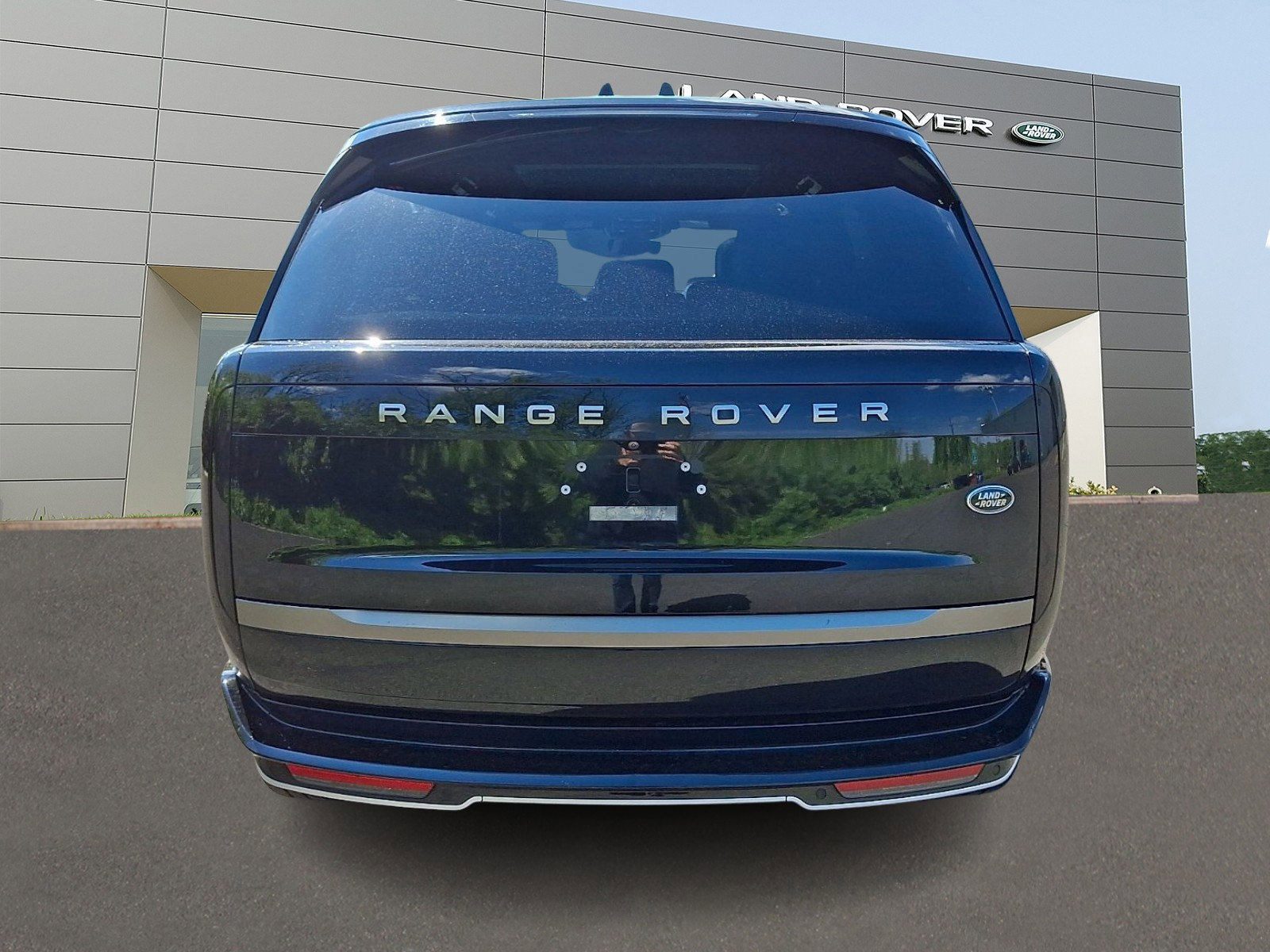Used 2023 Land Rover Range Rover SE AWD/4WD image 7