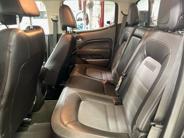 Used 2016 GMC Canyon SLE w/ All Terrain Package image 21