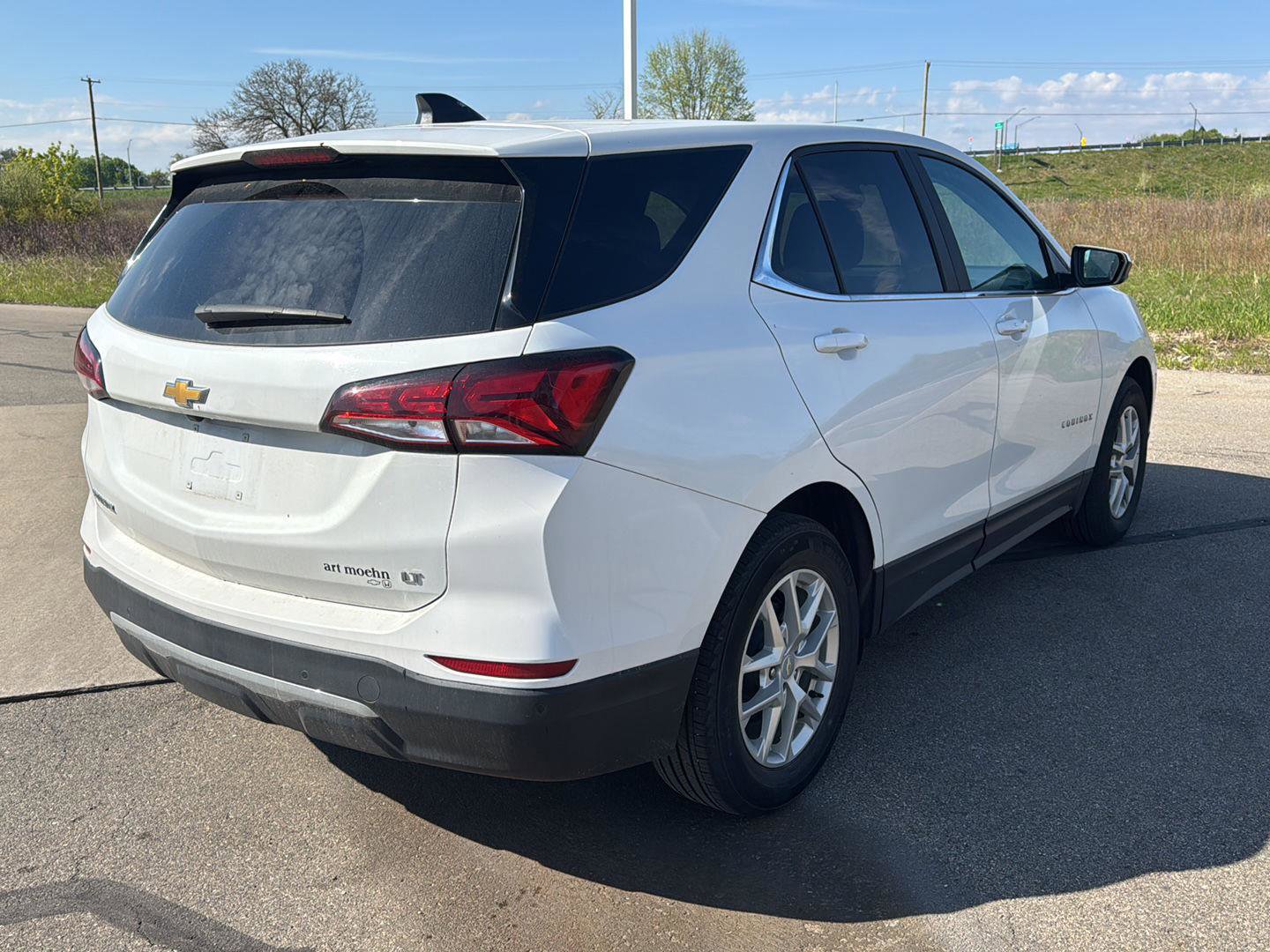 Used 2023 Chevrolet Equinox LT FWD image 5