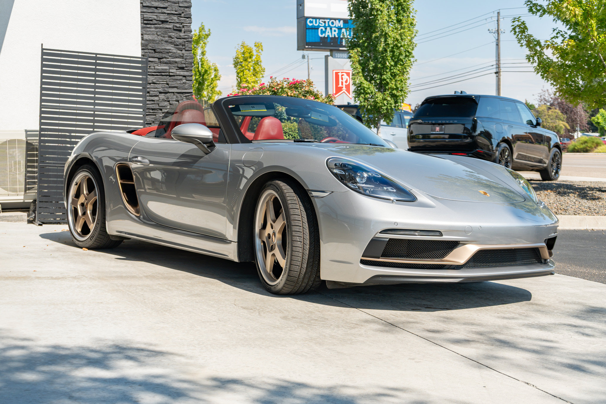 Used 2021 Porsche 718 Boxster RWD image 6