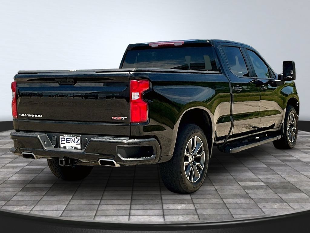 Used 2022 Chevrolet Silverado 1500 RST AWD/4WD image 7