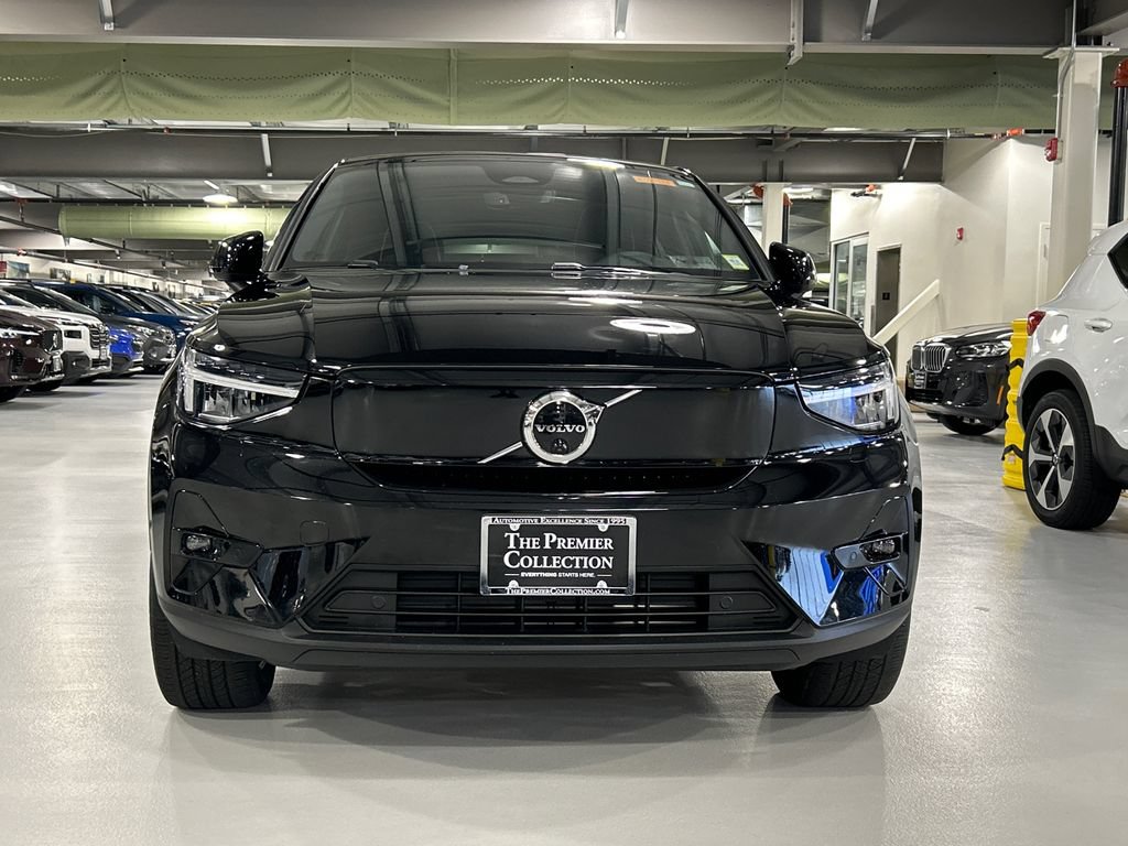 Certified 2023 Volvo C40 P8 Recharge Plus w/ Climate Package AWD/4WD image 6