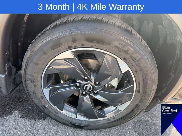 Used 2024 Nissan Rogue SV w/ SV Premium Package AWD/4WD image 5