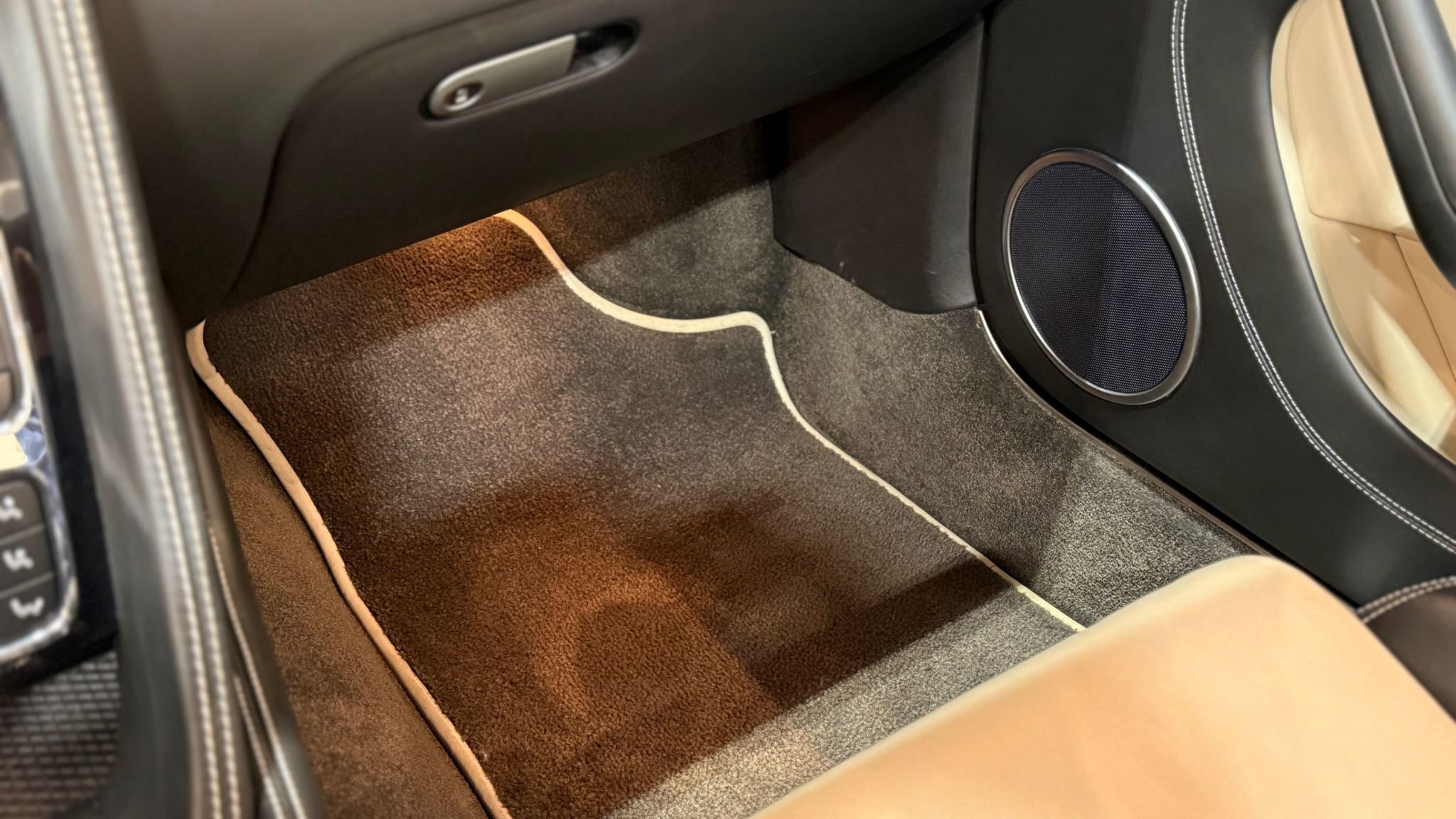 Used 2015 Bentley Continental GT image 78