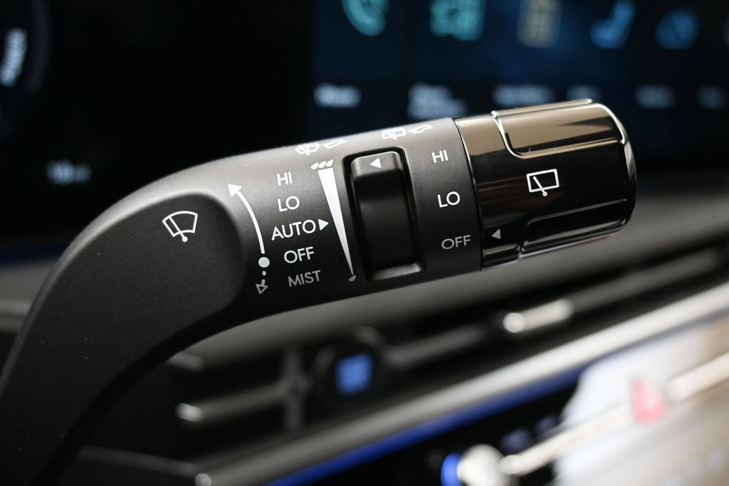 New 2026 Hyundai Santa Fe Limited AWD/4WD image 30
