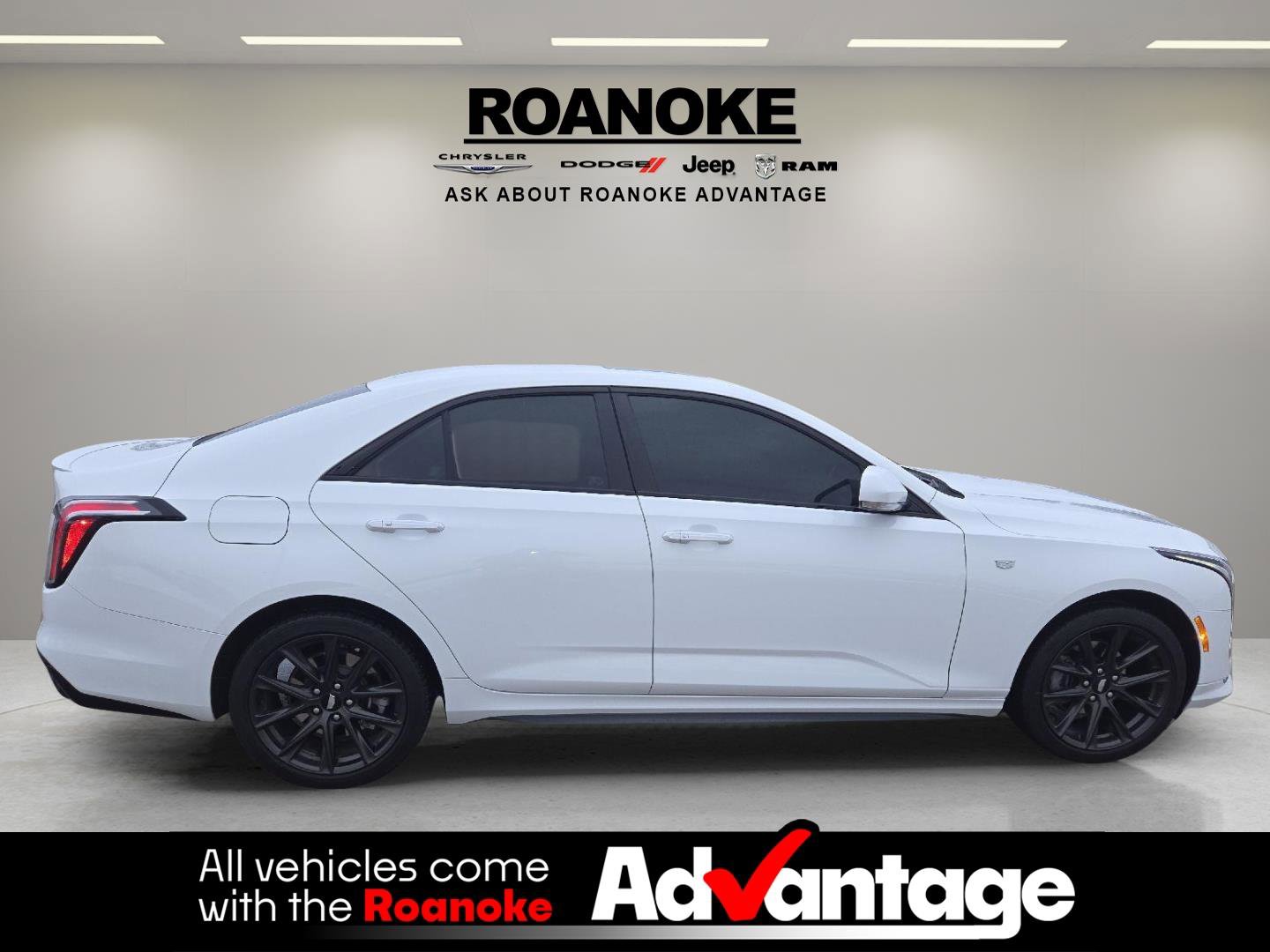 Used 2022 Cadillac CT4 Sport image 8