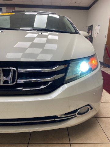 Used 2017 Honda Odyssey Touring Elite image 13