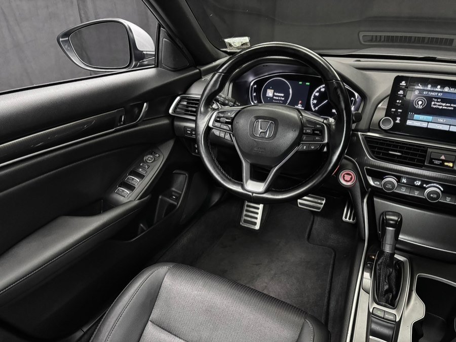 Used 2020 Honda Accord Sport image 38