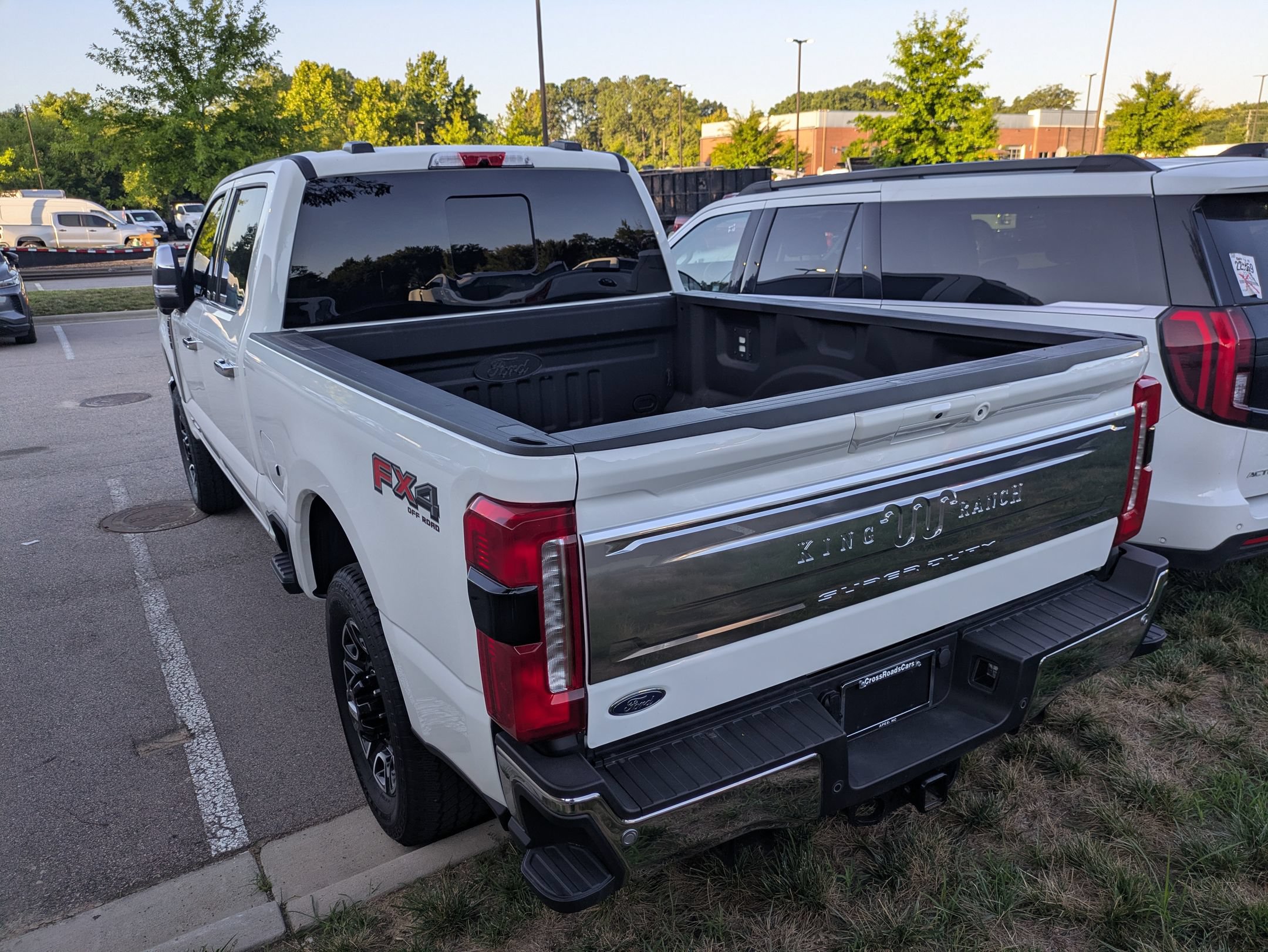 Used 2025 Ford F250 King Ranch w/ Chrome Package AWD/4WD image 4