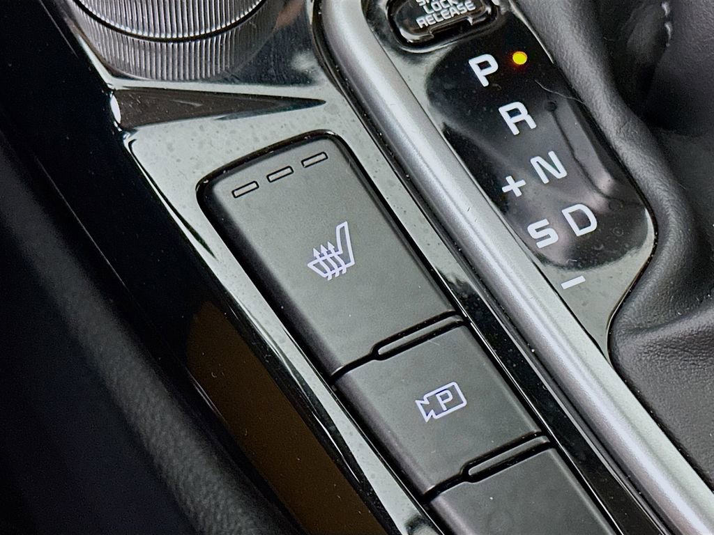 Used 2024 Kia Seltos EX image 28