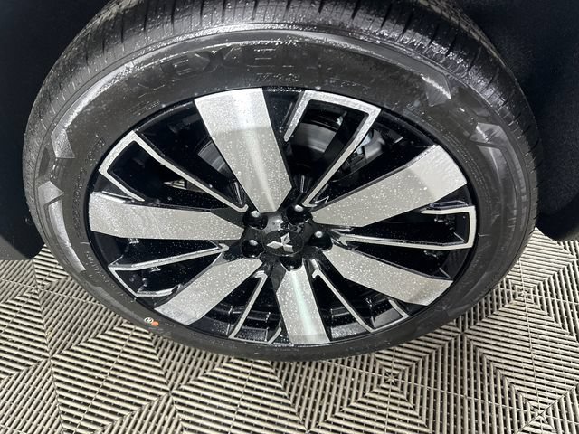 New 2026 Mitsubishi Outlander SE AWD/4WD image 5