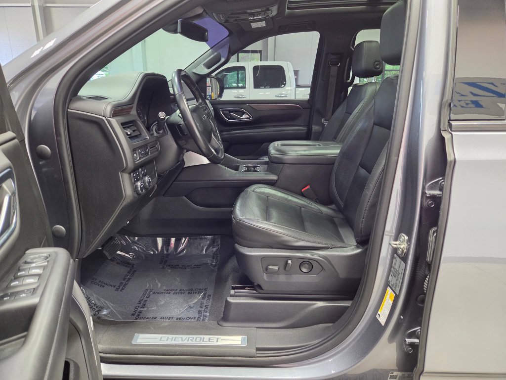 Used 2021 Chevrolet Suburban Z71 AWD/4WD image 30