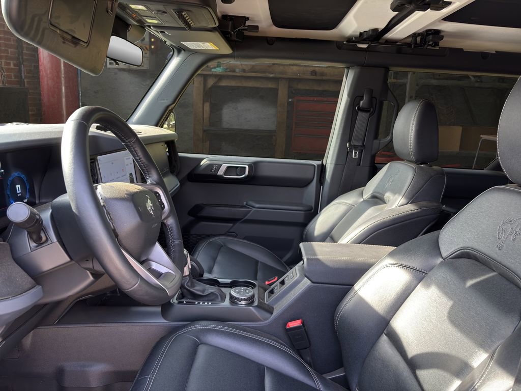 Used 2025 Ford Bronco Badlands AWD/4WD image 19