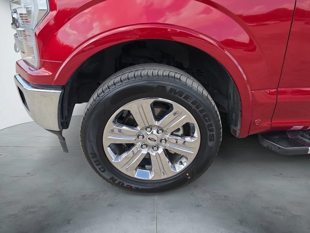 Used 2018 Ford F150 Lariat w/ Equipment Group 502A Luxury AWD/4WD image 17
