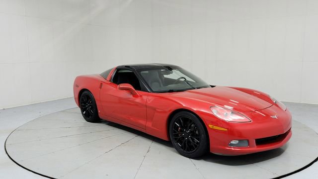 Used 2007 Chevrolet Corvette Coupe w/ Preferred Equipment Group image 7