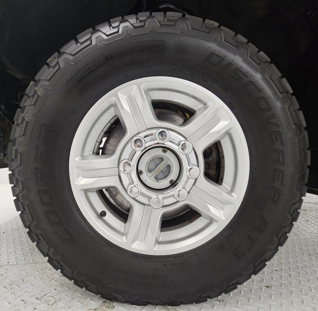 Used 2017 Ford F250 XLT w/ XLT Value Package image 7