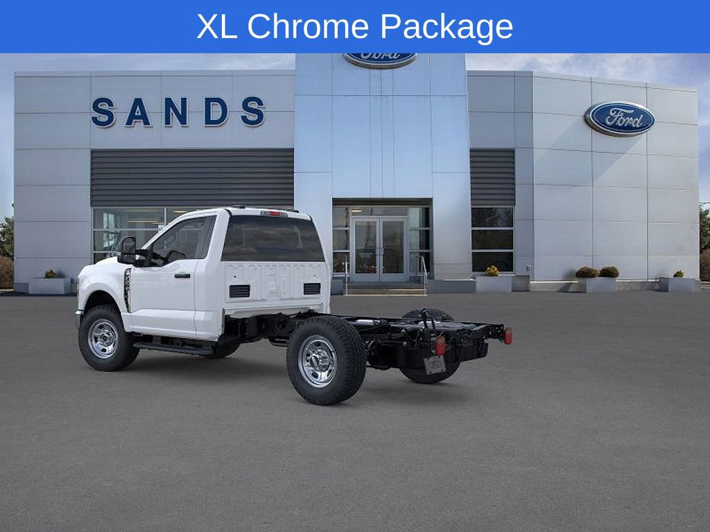New 2025 Ford F350 XL w/ XL Chrome Package image 4