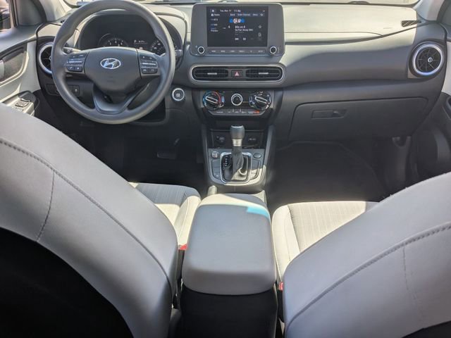 Used 2022 Hyundai Kona SEL image 21