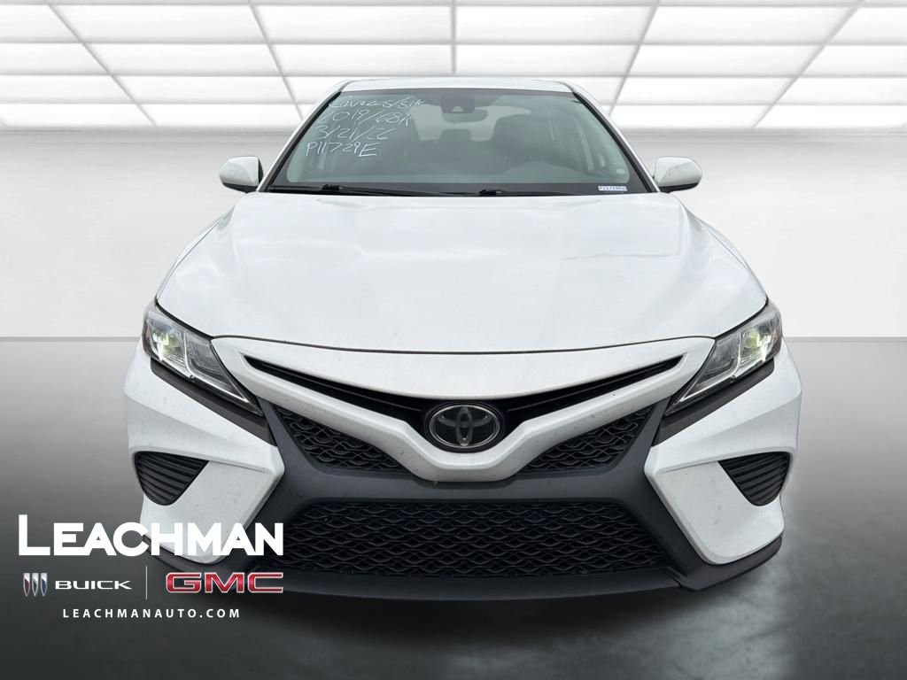 Used 2019 Toyota Camry SE image 8