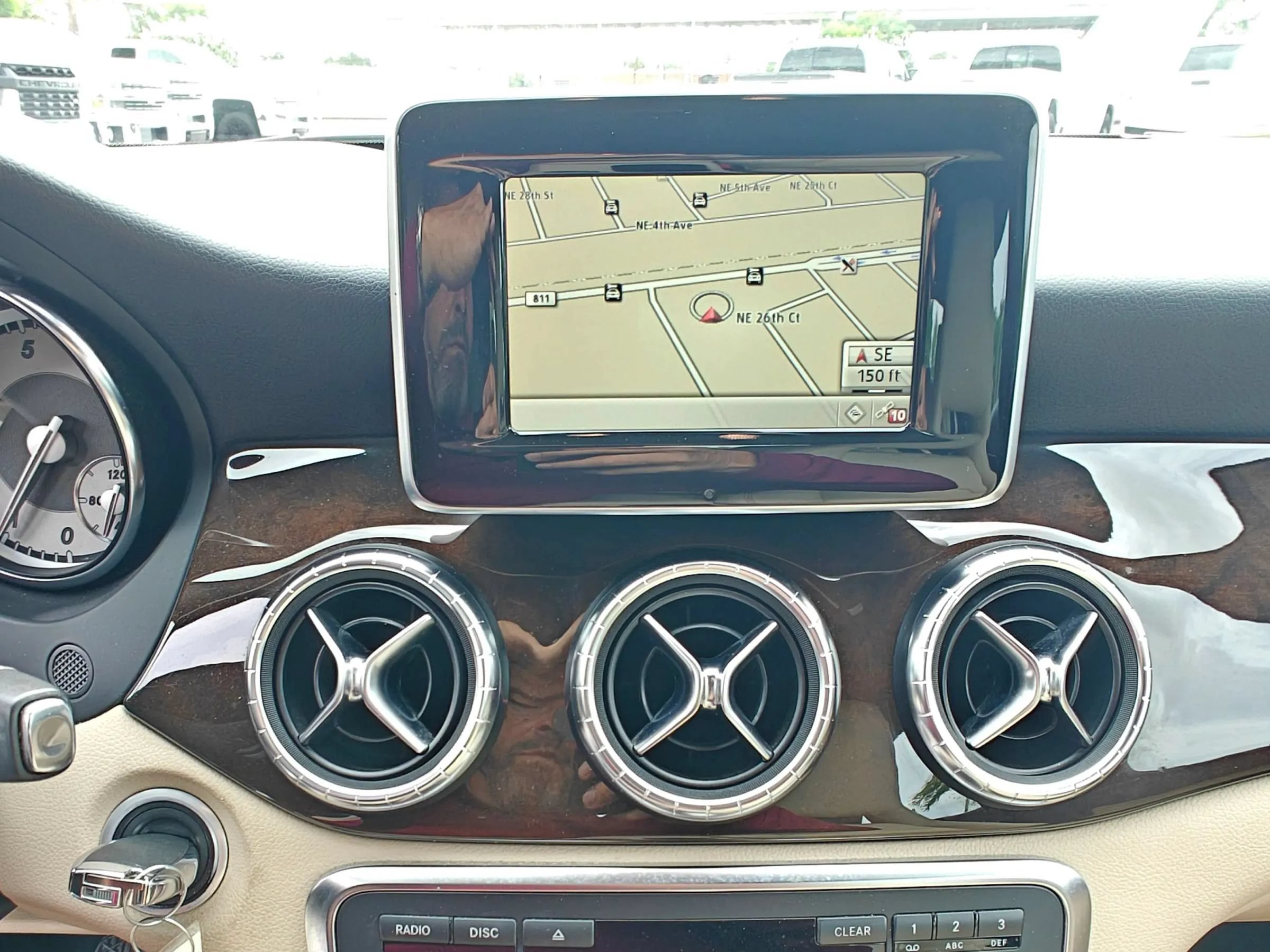 Used 2014 Mercedes-Benz CLA 250 image 21