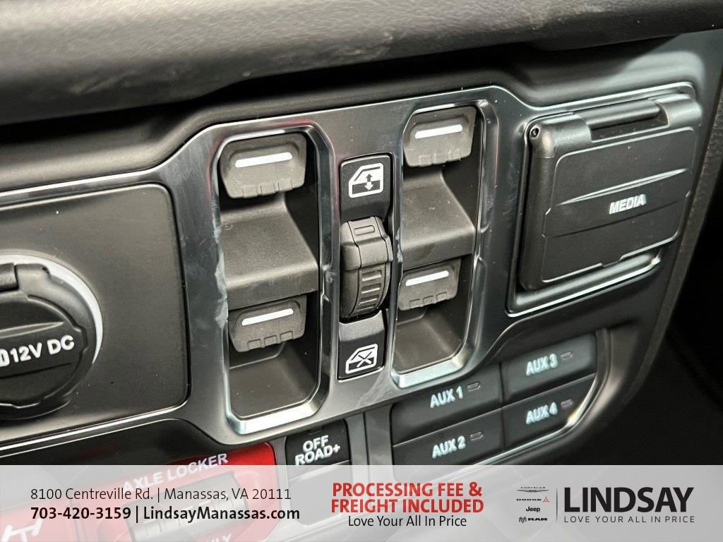 New 2026 Jeep Gladiator Mojave w/ Safety Group image 45