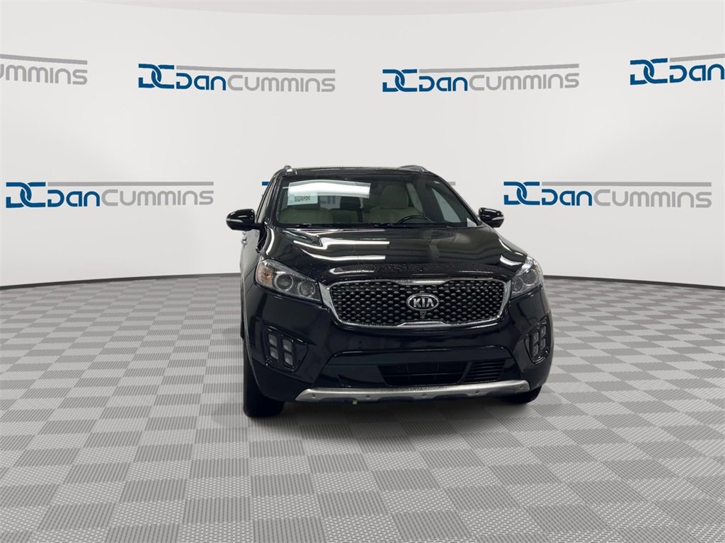 Used 2018 Kia Sorento SX image 3